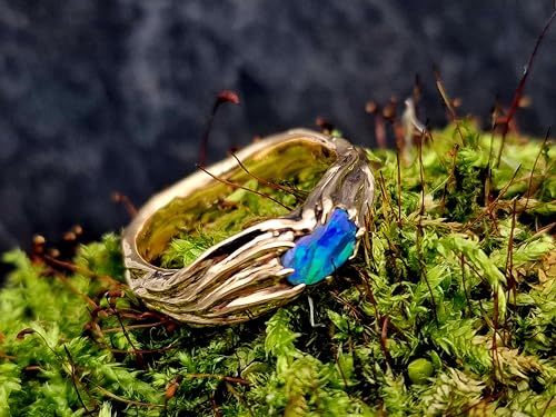 LeoLars-PABE Schwarzer Opal Design Ring, Gr.57 (18,2), aus 585er Gelb Gold, Holz Design Oberfläche, Opal brilliantes grünes Opalfeuer, Massiv, Organisch, Natürlich, Unikat, Handarbeit