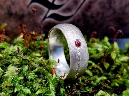 LeoLars-PABE Rhodolit Granat Sandguss design Ring, Gr.56 (17,8), aus 925er Silber mit typischer Oberflächen Struktur, Unikat, Handarbeit
