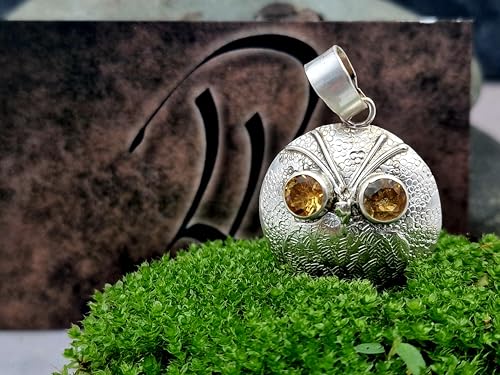 LeoLars-PABE Anhänger Erdbeereule Heiderose aus 925er Silber mit Citrinen als Augen, Anhänger 28mm, Unikat, Handarbeit