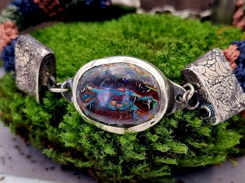 LeoLars-PABE Boulder Opal Makramee Design Armband aus 925er Silber mit handgefertigten Endkappen, teilgeschwärzt, Opal mit Muster und mehrfarbigen Opalfeuer, 16-20cm Umfang, Unikat, Handarbeit