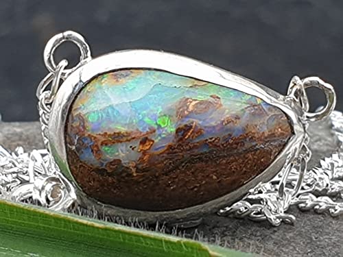 Boulder Opal Anhänger aus 925er Silber mit 47cm Silberkette, Opal 14.5x9.4mm, Unikat, Handarbeit