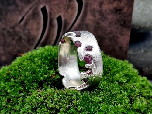 LeoLars-PABE Herren Spinell Sandguss Design Ring, Gr. 66-67, aus 925er Silber mit eingegossenen Spinellen, massiv, Vulkan Style, Unikat, Handarbeit