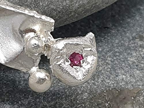 LeoLars-PABE Design Anhänger aus 925er Silber Balance mit Peridot und Rubin, Unikat, Handarbeit