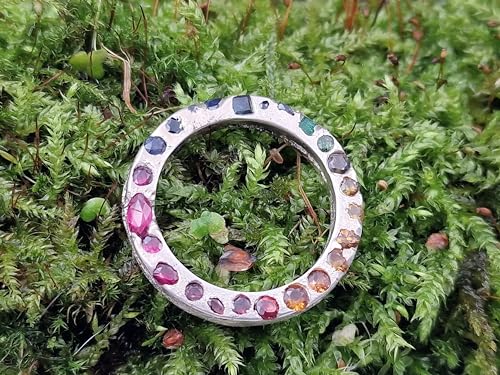 LeoLars-PABE Regenbogen Sandguss Design Ring, Gr.59 (18,7) aus 925er Silber mit eingegossenen echten bunten Edelsteinen, Vorsteckring, Anhänger, Unikat, Handarbeit