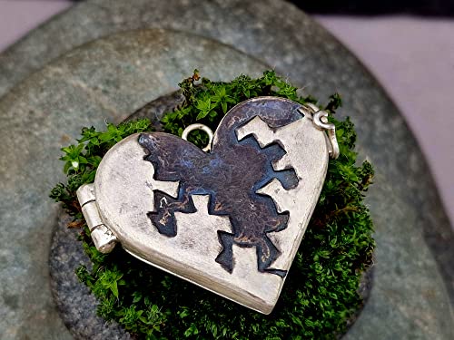 LeoLars-PABE 925er Silber Medaillon Broken Heart, groß, massiv, teilgeschwärzt, Design Medaillon, Unikat, Handarbeit
