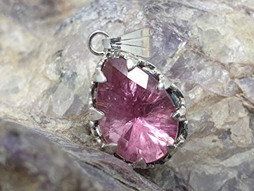 LeoLars-PABE Rosa Turmalin Anhänger aus 925er Silber, verspielt, grazil, Unikat, Handarbeit