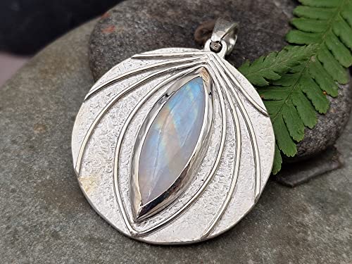 LeoLars-PABE Weißer Labradorit ( Regenbogenmondstein ) Design Anhänger aus 925er Silber, fein Strukturiert, Unikat, Handarbeit