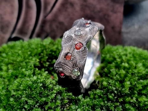 LeoLars-PABE Felsenlook Design Ring, Gr.65, aus 925er Silber mit Rubin und verschieden farbigen Saphiren, teilgeschwärzt, massiv, Unikat, Handarbeit