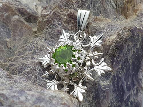 LeoLars-PABE Design Anhänger Schneeflocke mit Peridot aus 925er Silber, Handarbeit