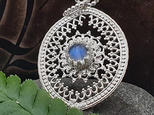 LeoLars-PABE Echter Ceylon Mondstein Filigree Anhänger aus 925er Silber, verspielt, modern, Unikat, Handarbeit
