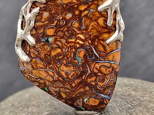 LeoLars-PABE Tribal Design Boulder Opal Anhänger aus 925er Silber mit herrlichem Muster und partiellem Opalfeuer, beidseitig Tragbar, Unikat, Handarbeit