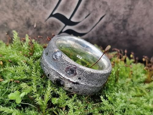 LeoLars-PABE Grober teilgeschwärzter Sandguss Design Ring, Gr.62 (19,7), aus 925er Silber mit eingegossenen grauen Saphir Kristallen, Unikat, Handarbeit
