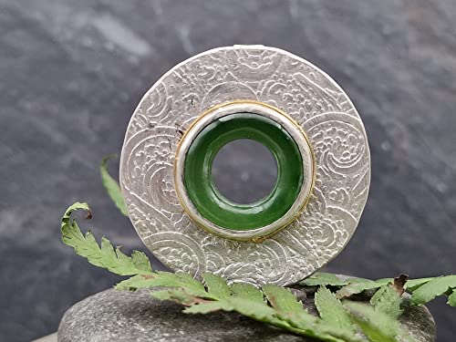 LeoLars-PABE Jade Ring Design Anhänger aus 925er Silber mit Feingold Ring um die Fassung, geprägt, versteckte Öse, Unikat, Handarbeit