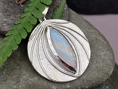 LeoLars-PABE Weißer Labradorit ( Regenbogenmondstein ) Design Anhänger aus 925er Silber, fein Strukturiert, Unikat, Handarbeit