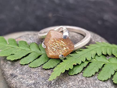 LeoLars-PABE Sonnenstein Design Ring, Gr.60 (19,25), verdreht, Krappenfassung, mattiert, Unikat, Handarbeit