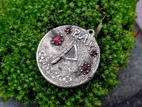 LeoLars-PABE Piraten Medaillon Anhänger PAX aus 925er Silber mit vier Spinellen, teilgeschwärzt, Sandguss, Unikat, Handarbeit