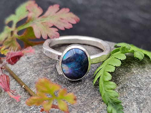 LeoLars-PABE Schwarzer Semi Chrystal Opal Ring, Gr.55 (17.5), aus 925er Silber, blau-grün, gehämmert, Unikat, Handarbeit