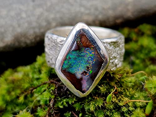 LeoLars-PABE Boulder Opal Design Ring, Gr.53-54, aus 925er Silber im Structure Design Stein, Opal mehrfarbig 18.3mm x 10.3mm, Unikat, Handarbeit