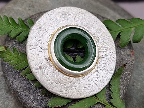 LeoLars-PABE Jade Ring Design Anhänger aus 925er Silber mit Feingold Ring um die Fassung, geprägt, versteckte Öse, Unikat, Handarbeit