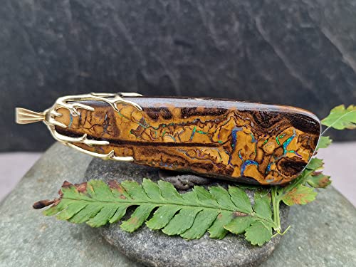 LeoLars-PABE Boulder Opal Design Anhänger mit 585er Tribal Gold Aufhängung, grün-blaues Opalfeuer, tolles Muster, beidseitig tragbar, Unikat, Handarbeit