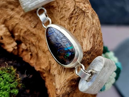 LeoLars-PABE Boulder Opal Makramee Armband aus 925er Silber mit handgefertigten Endkappen, 16-20cm, Opal mit mehrfarbigen Pinfire, Unikat, Handarbeit