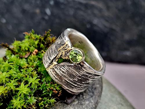 LeoLars-PABE Peridot Design Ring, Gr.56, aus 925er Silber 585er Goldfassung und Gold Akzenten, echte Pampasgrasstruktur, teilgeschwärzt, Unikat, Handarbeit