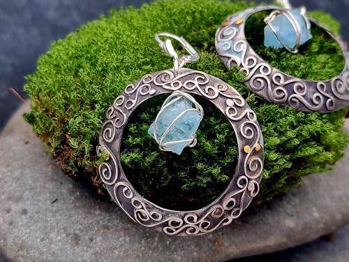 Magische Aquamarin Kristall Ohrhänger aus 925er Silber mit Feingold Elementen, baumelnd, teilgeschwärzt, Mystisch, Zauberhaft, Unikat, Handarbeit