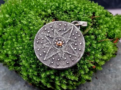LeoLars-PABE Piraten Medaillon Design Anhänger aus 925er Silber mit braunen Diamant in Rosecut, geschwärzt, Windrose, Unikat, Handarbeit
