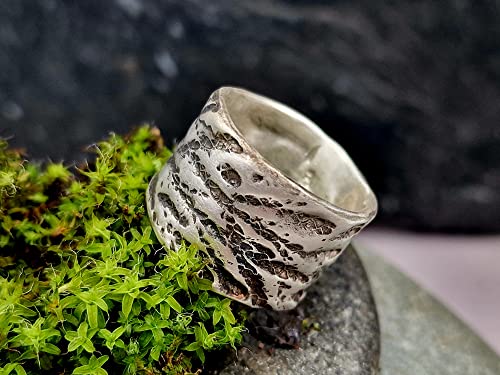 LeoLars-PABE Design Ring Konifere, Gr.56, aus 925er Silber, teilgeschwärzt, echte Koniferen Oberfläche, Unikat, Handarbeit