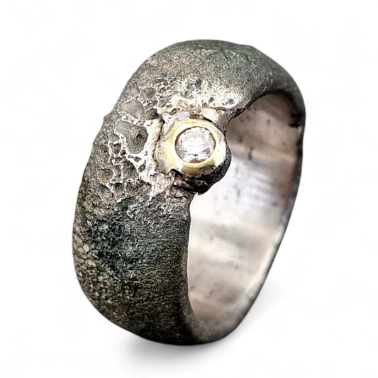 Edelstahl Ring Lava Design, Labgrown Diamanten, 585er Gelbgold Fassung, Gr.56 (18), Unikat, Handarbeit, natürliche Oberflächen Struktur