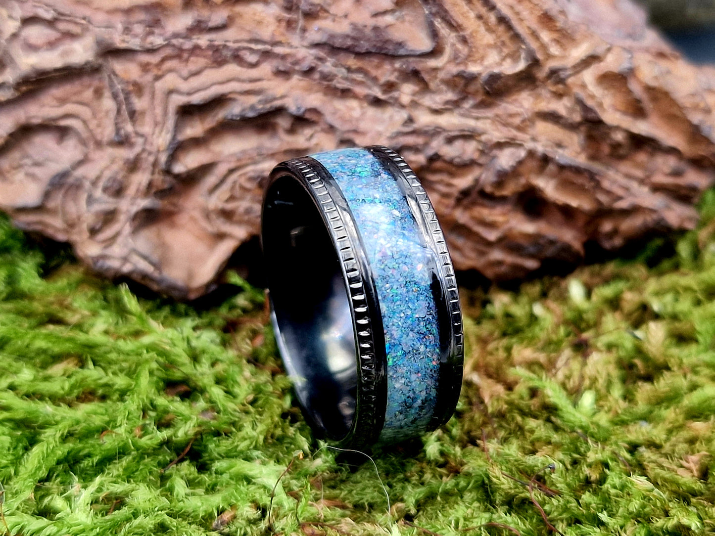 Edelstahl Ring schwarz, Gr. 60 (19,2), Multicolor Lightning Ridge Opalsplitter Band, von Hand individualisiert