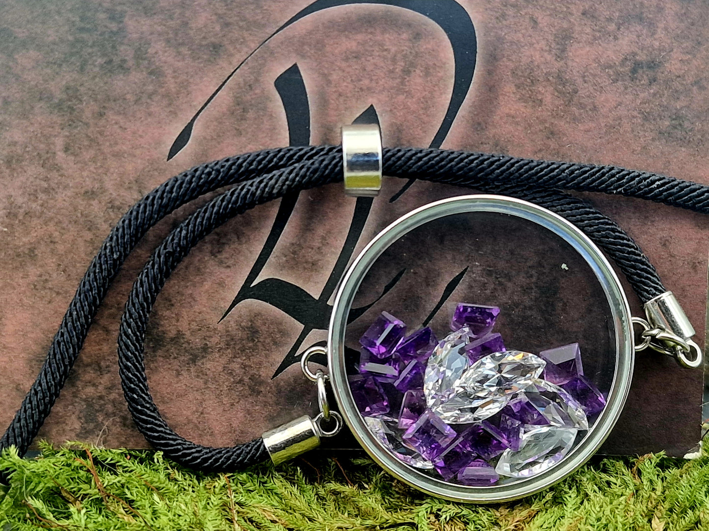 Edelstahl Armband in silberfarben mit facettiertem Amethyst und Bergkristall, Nr. 139, 3,5cm Durchmesser, von Hand individualisiert, Nr. 139