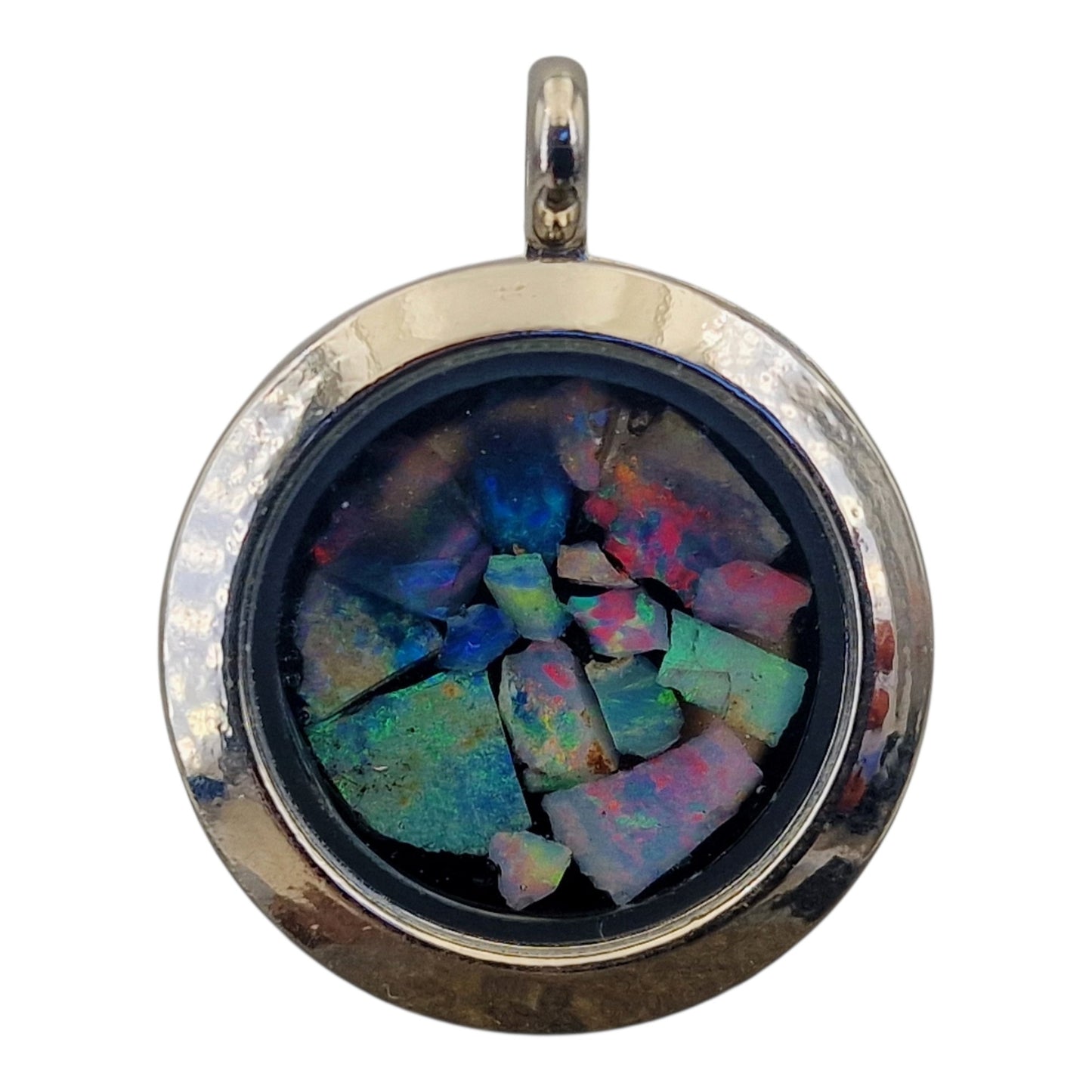 Edelstahl/Glas Anhänger silberfarbend, Nr. 147, gefüllt mit Lightning Ridge Opalsplittern, buntes Opalfeuer, 2,5cm Durchmesser, mit Edelstahlkette, von Hand individualisiert
