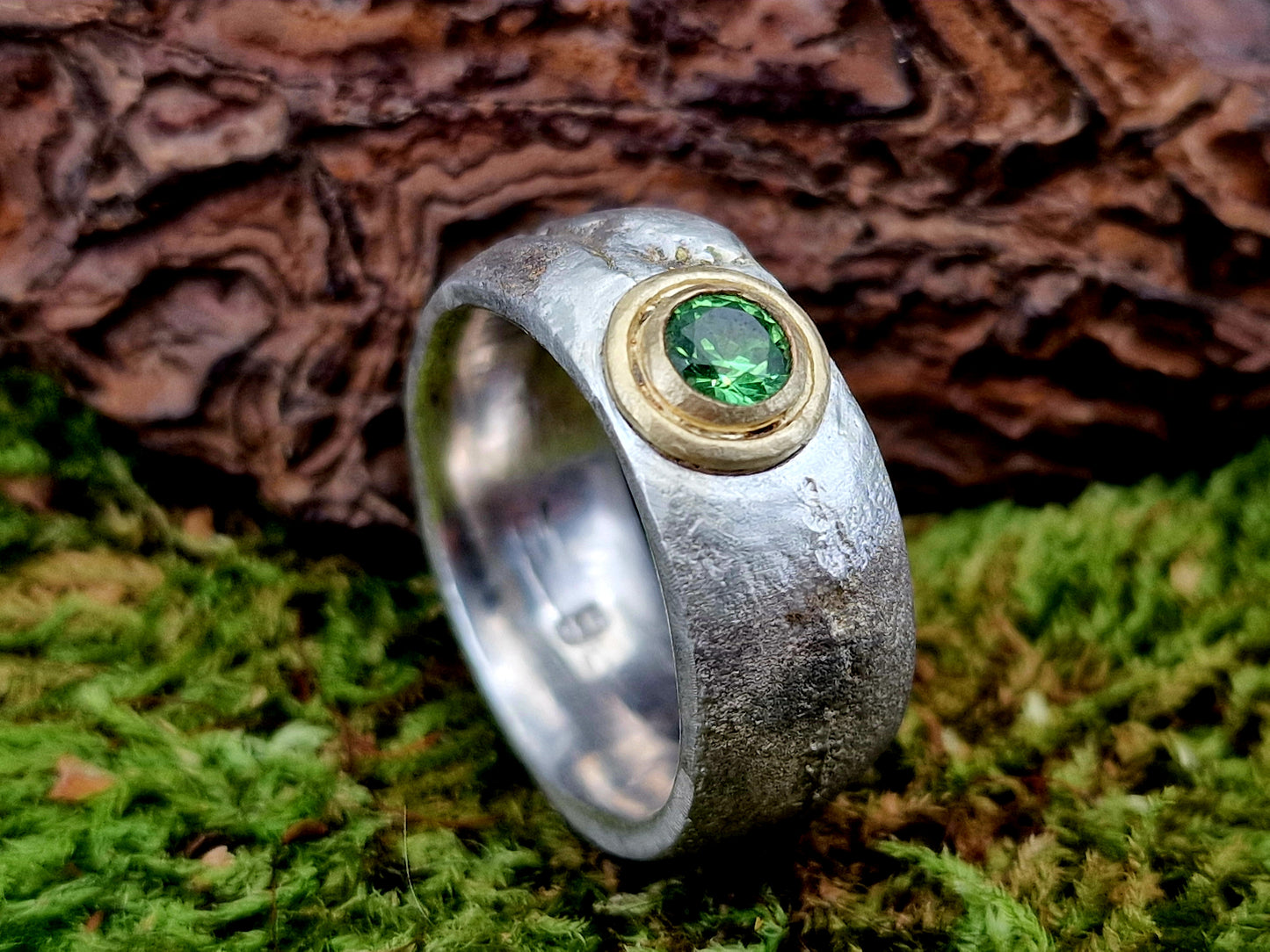 LeoLars-PABE wundervoller Sandguss Design Ring, Gr.61 (19,5), aus 925er Silber, knalliger Tsavorit in 585er Gelbgoldfassung, Unikat, Handarbeit, Unisex, Nr. 161