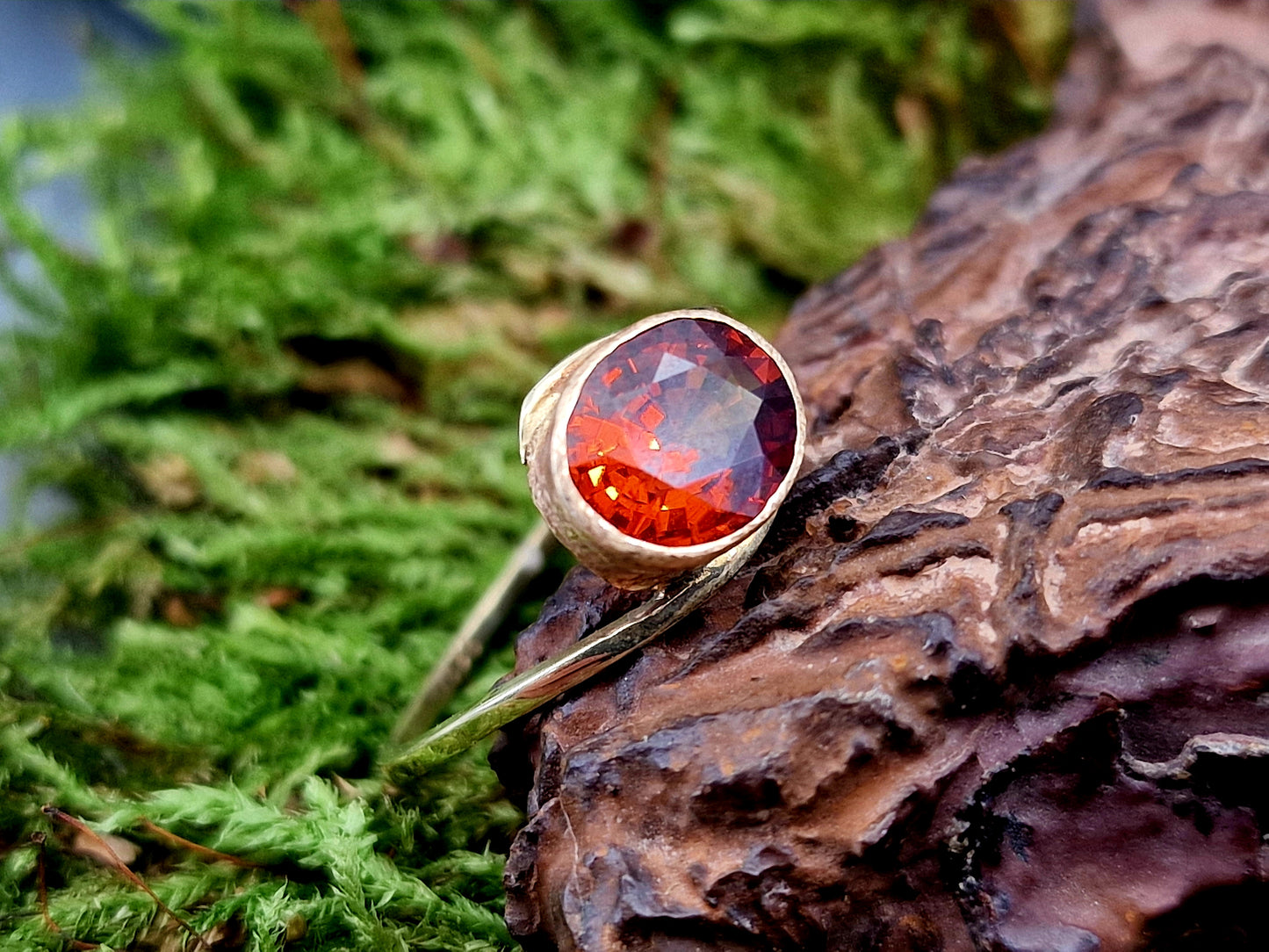 LeoLars-PABE Design Ring mit Mandarin Granat aus 585er Gold, Gr.55, fein, zart, Unikat, Handarbeit