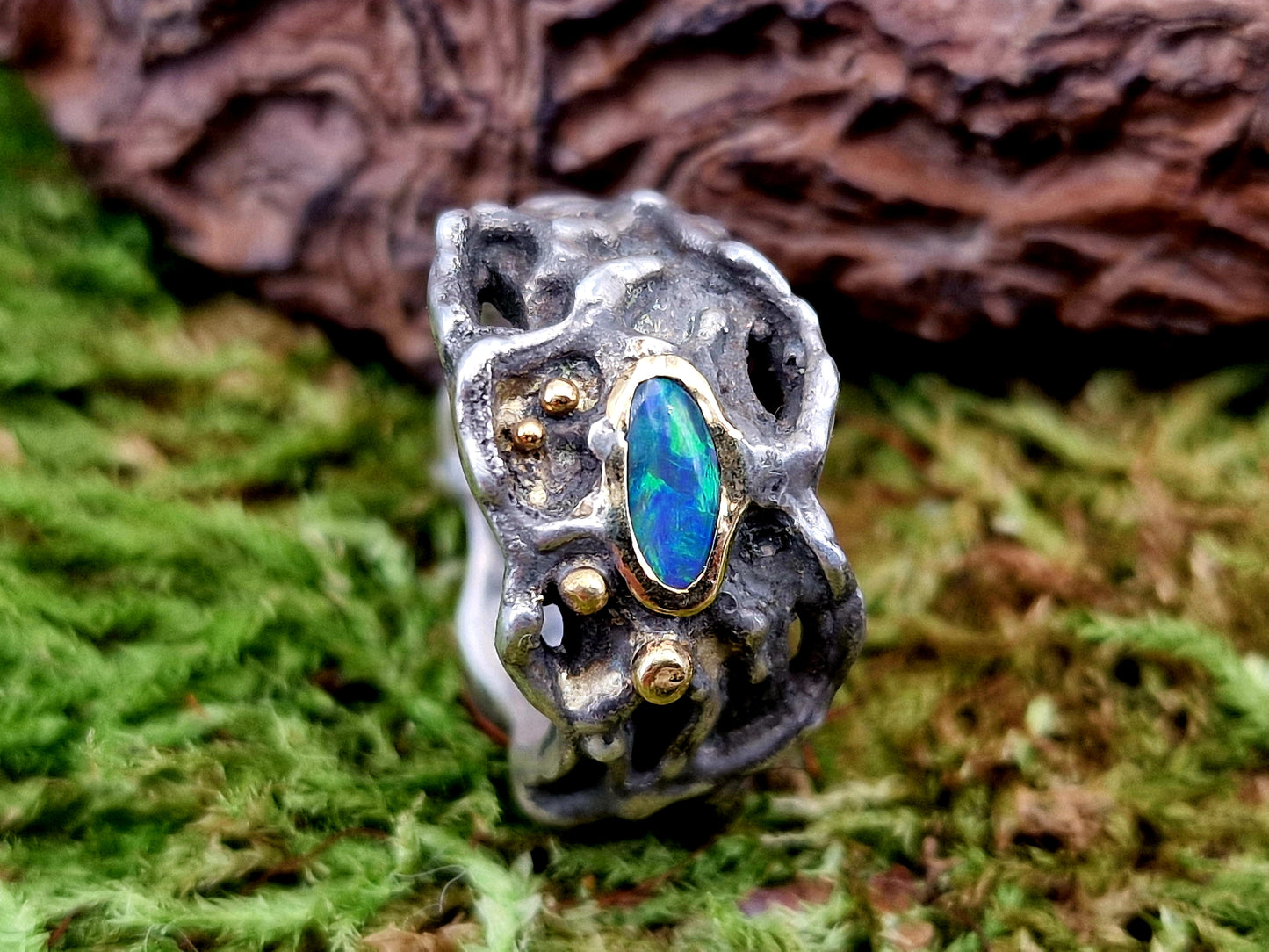 LeoLars-PABE Lightning Ridge Opal Design Ring, Gr.58 (18,5), aus 925er Silber mit 585er Gold Elementen, Roh, Stylisch, Anders, Individuell, Unikat, Handarbeit