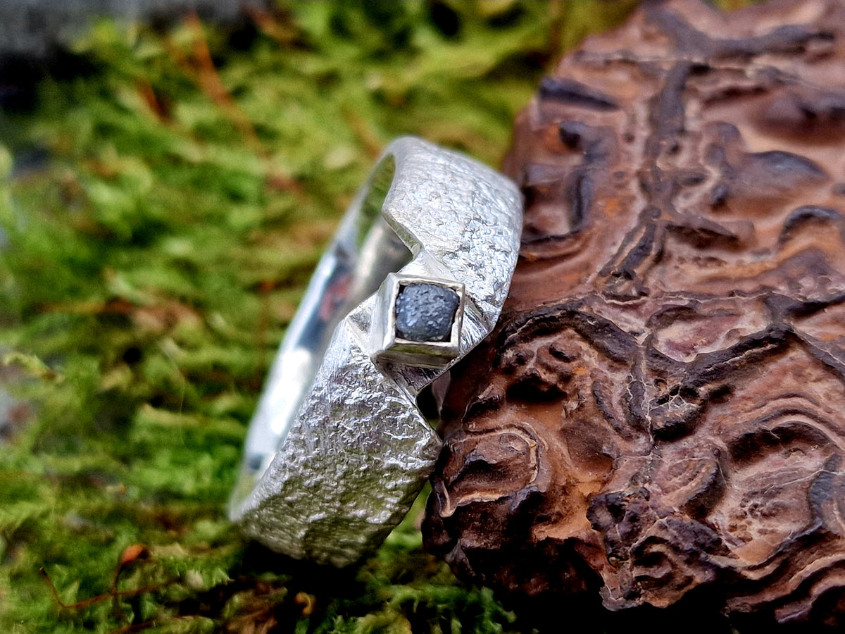 LeoLars-PABE Rohdiamant Würfel Design Ring aus 925er Silber, Größe 62-63 (19,8), angeschmolzene Oberflächen Struktur, Unikat, Handarbeit