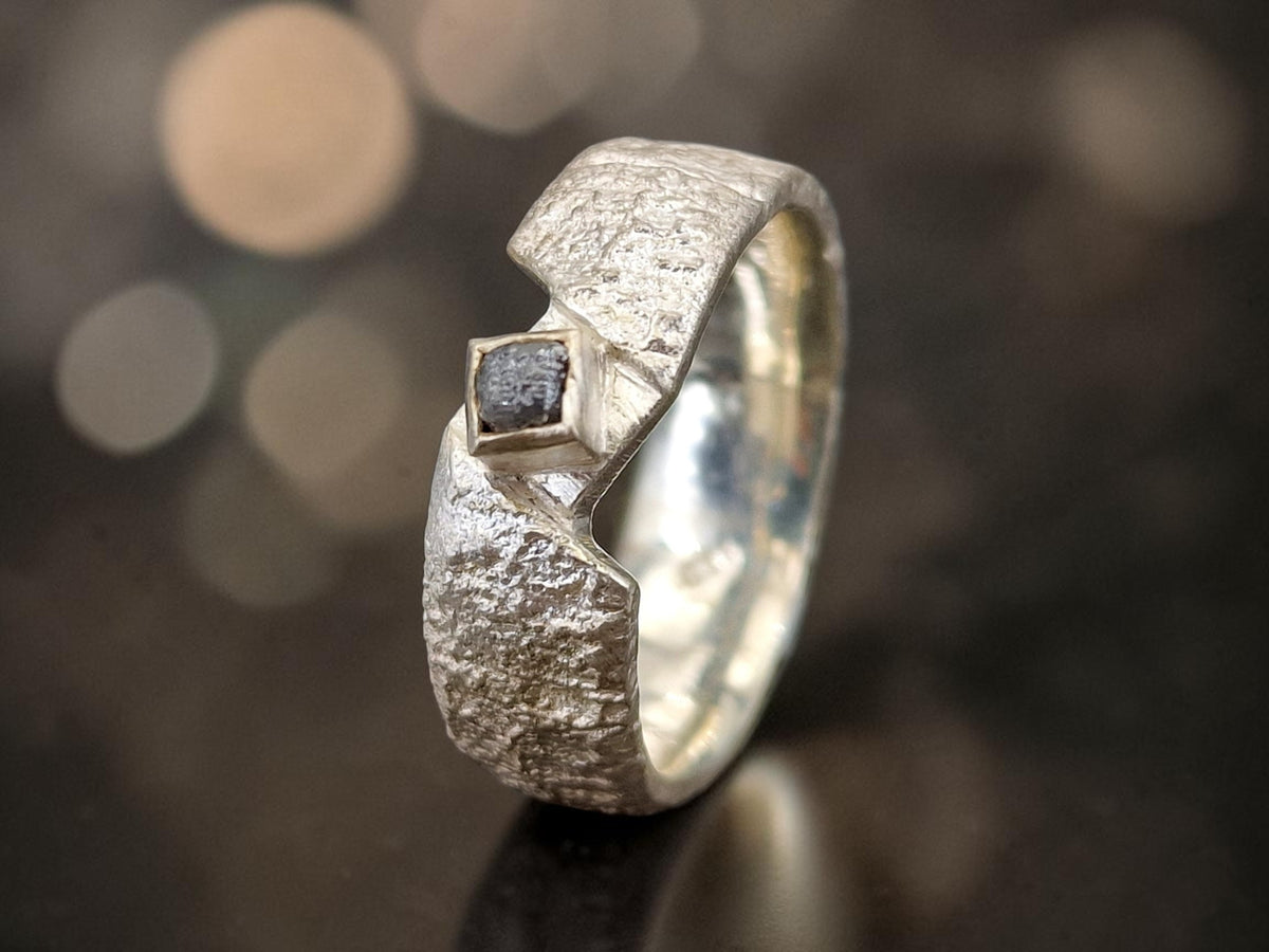LeoLars-PABE Rohdiamant Würfel Design Ring aus 925er Silber, Größe 62-63 (19,8), angeschmolzene Oberflächen Struktur, Unikat, Handarbeit