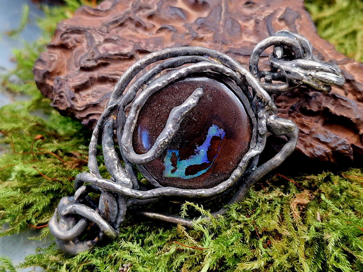 LeoLars-PABE Boulder Opal Anhänger aus 925 Silber in Wurzeldesign, organisch, natürlich, teilgeschwärzt, Opal grünblaue Opalader, 20x18,8mm, Unikat, Handarbeit