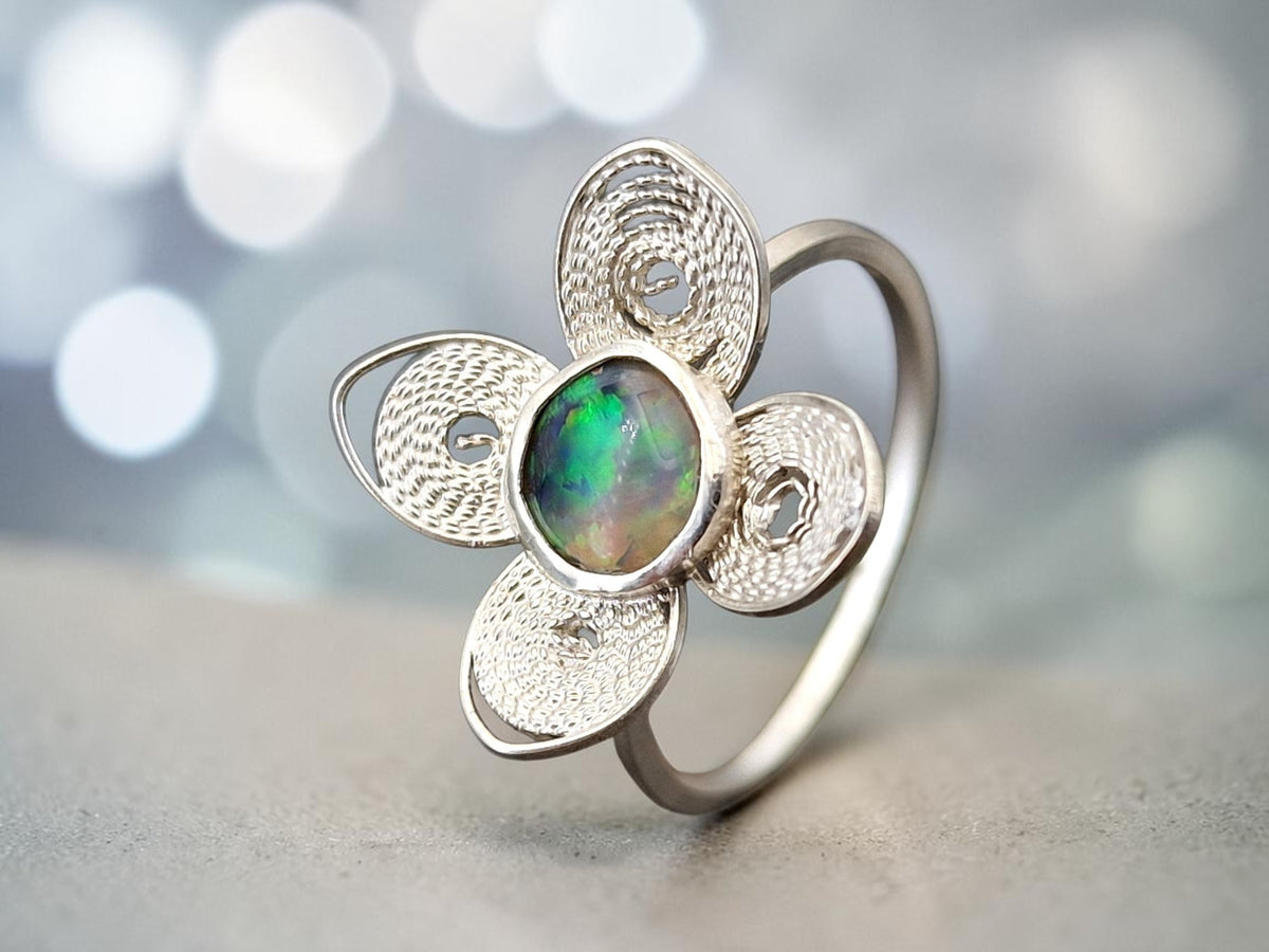 LeoLars-PABE Lightning Ridge Opal Filigree Ring aus 925er Silber, Gr.56, Blüte Filigran, Unikat, Handarbeit