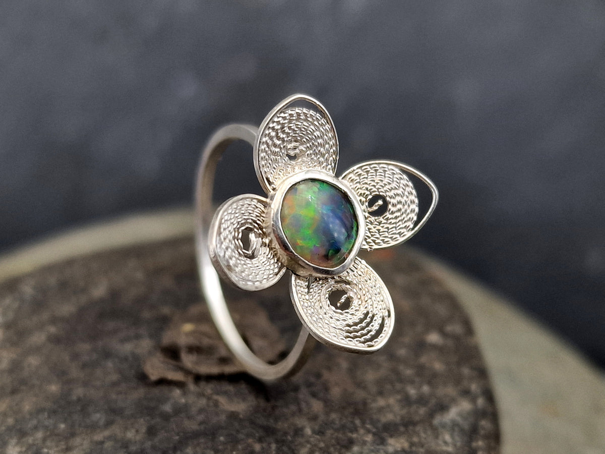 LeoLars-PABE Lightning Ridge Opal Filigree Ring aus 925er Silber, Gr.56, Blüte Filigran, Unikat, Handarbeit