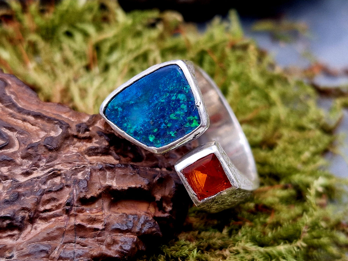 LeoLars-PABE Schwarzer Opal und Feueropal Design Ring, Gr.57-58, aus 925er Silber, oben offen, eismattiert, Unikat, Handarbeit