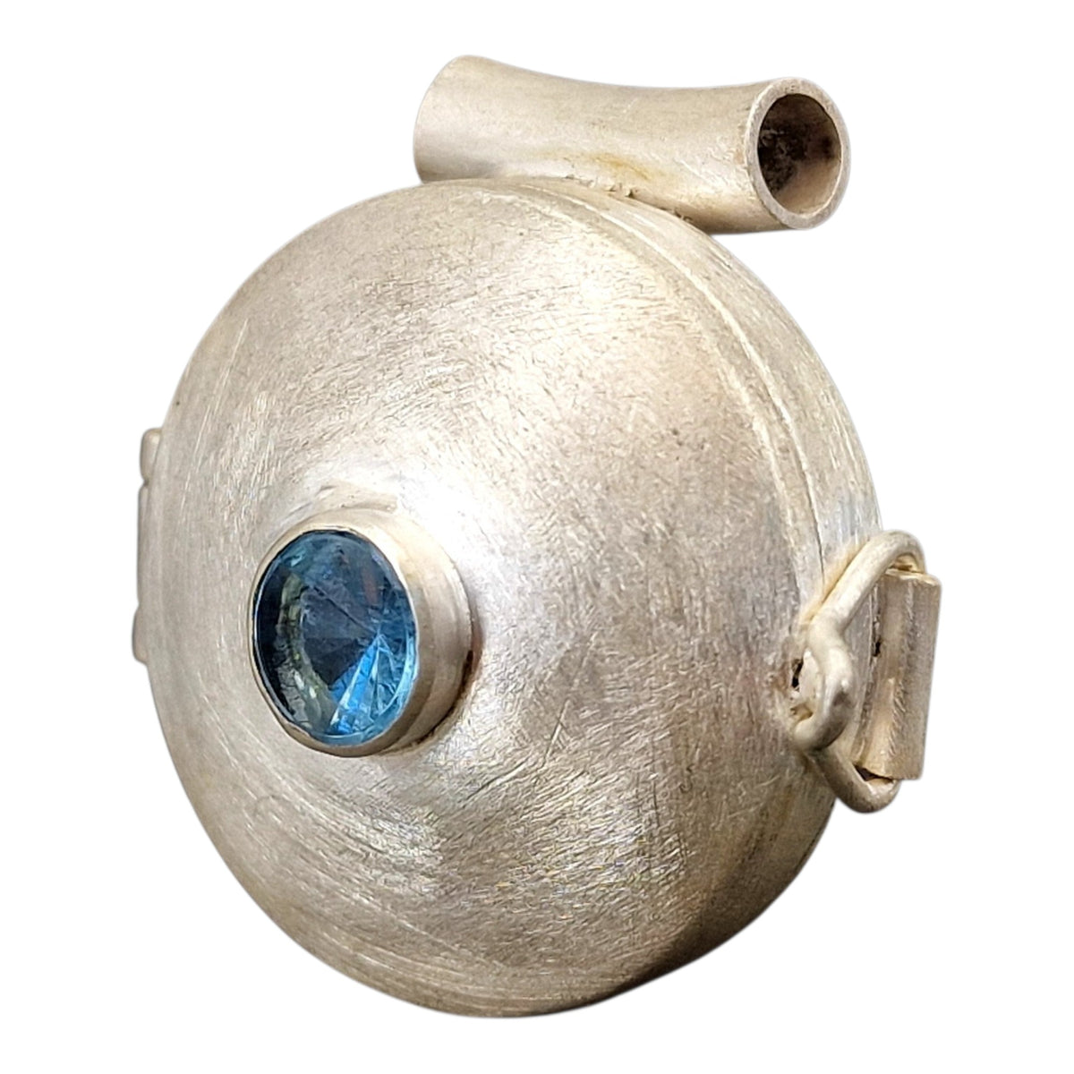 LeoLars-PABE Aquamarin Medaillon aus 925er Silber, Aquamarin im Spiegelschliff, mit Röhrchen, gebürstetes Design, Unikat, Handarbeit