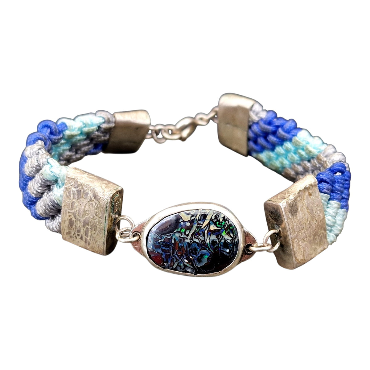 Makramee Design Armband, aus 925er Silber, 17,5cm Länge, Boulder Opal, Muster, Opalfeuer in grün und blau, Unisex, Unikat, Handarbeit