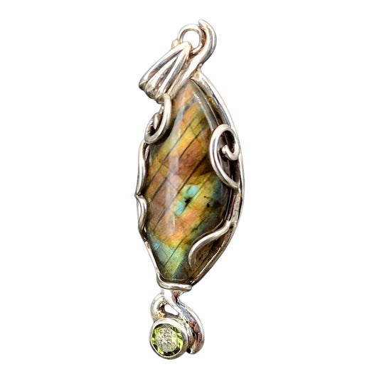 Magisch mystischer Anhänger, Labradorit und Peridot, 925er Silber, Unikat, Unisex, Handarbeit