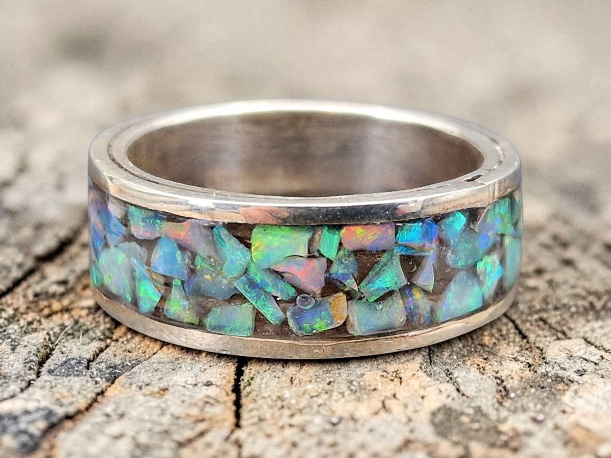 Lightning Ridge Opalchips Design Ring, Gr. 65-66 (20,8), aus 925er Silber, Multicolor Opale 360 Grad in Kunstharz, Nr.2, Unisex, Unikat, Handarbeit