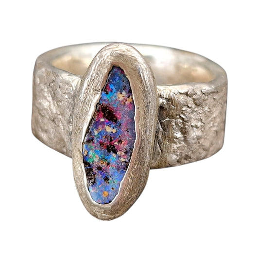 Boulder Opal Design Ring aus 925er Silber, Gr.52 (16,6), kräftiges mehrfarbiges Opalfeuer, massive Ringschiene mit Stein Struktur, Unikat, Handarbeit
