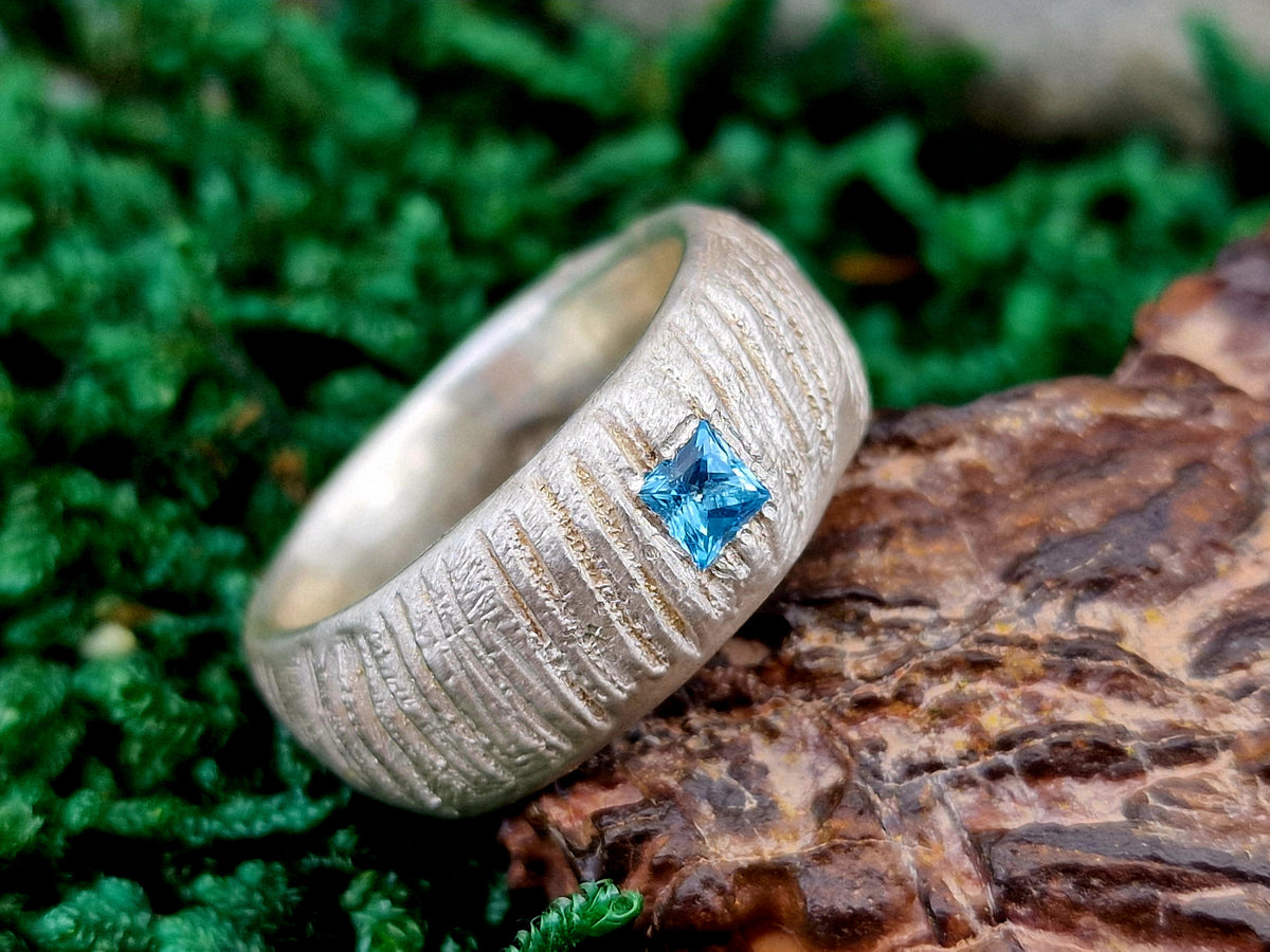 Massiver Wellen Design Ring mit Blautopas, 925er Silber, Gr. 58 (18,5), Unikat, Handarbeit