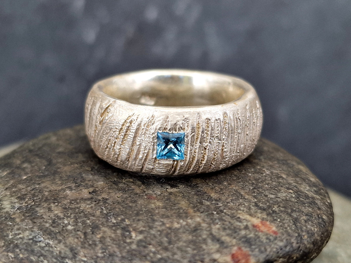 Massiver Wellen Design Ring mit Blautopas, 925er Silber, Gr. 58 (18,5), Unikat, Handarbeit