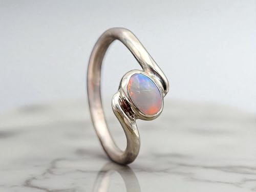 LeoLars-PABE Lightning Ridge Opal Design Ring, Gr.53 (17), aus 925er Silber, Opal mit mehrfarbigem Opalfeuer, Unikat, Handarbeit